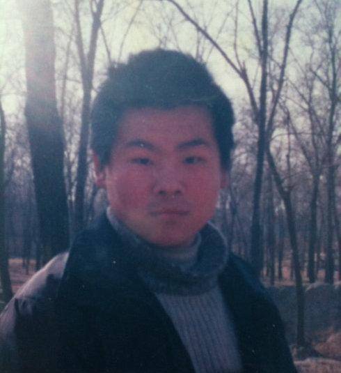 从保安到福布斯榜,岳云鹏用了20年,从膨胀到低调,只用了90分钟