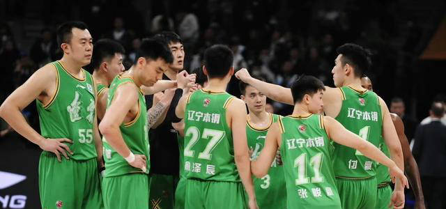 辽宁篮球队员图片