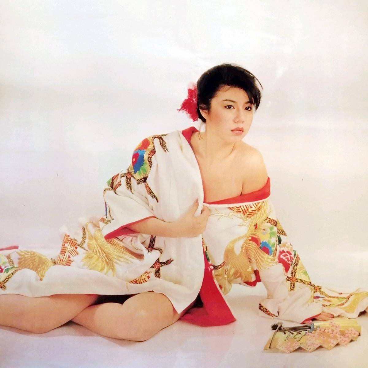 林楚麒想:随着时光的流逝,她与黄家驹之间的不愉快会被带走