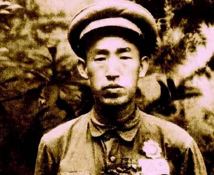 战友郅顺义目睹董存瑞炸碉堡,直言:那年他19岁,妻子