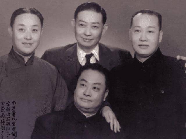 大连京剧院院长:国内不再有一个京剧剧院能自己养活自己了