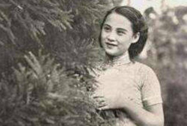 父母闹翻,当红时结婚又遭闺蜜黑手,生下他人孩子_陈燕燕_张善琨_电影