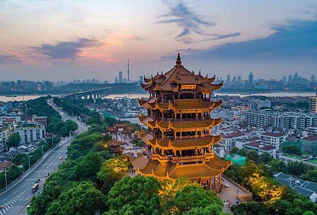 易中天:武汉有"玄武之气",是当成首都的不二之选