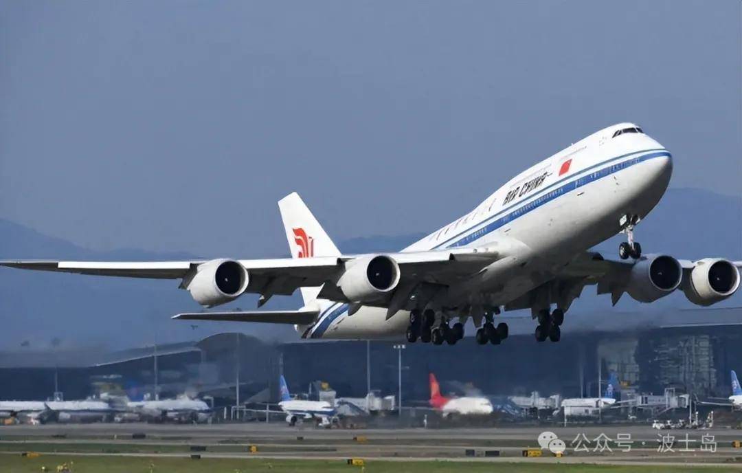 携妻子劫机逃往台湾省,结局怎样_文飞_架飞机_徐梅