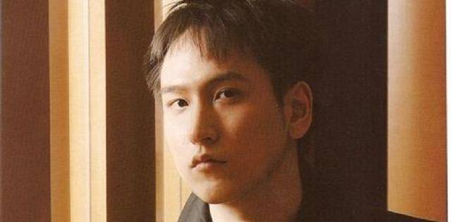 父亲生前买下上海133套房,如今每套价值上亿,儿子跻身百亿富豪_汤珈铖