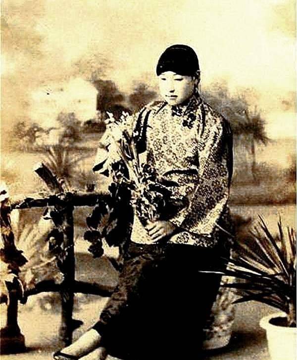 民国奇案:商人4次被骗,引出连环怪案,三个细节破案,令人称奇