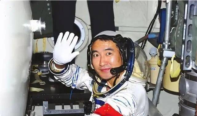 翟志刚的爱人张淑静:爽朗爱笑,招人喜欢