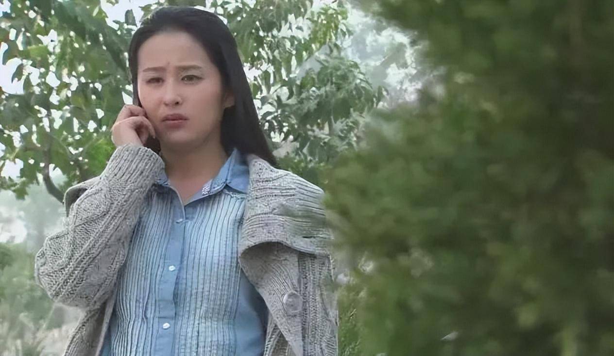 拍戏时怀孕,坐月子时减肥,"拼命三娘"却一路被黑,她冤吗?