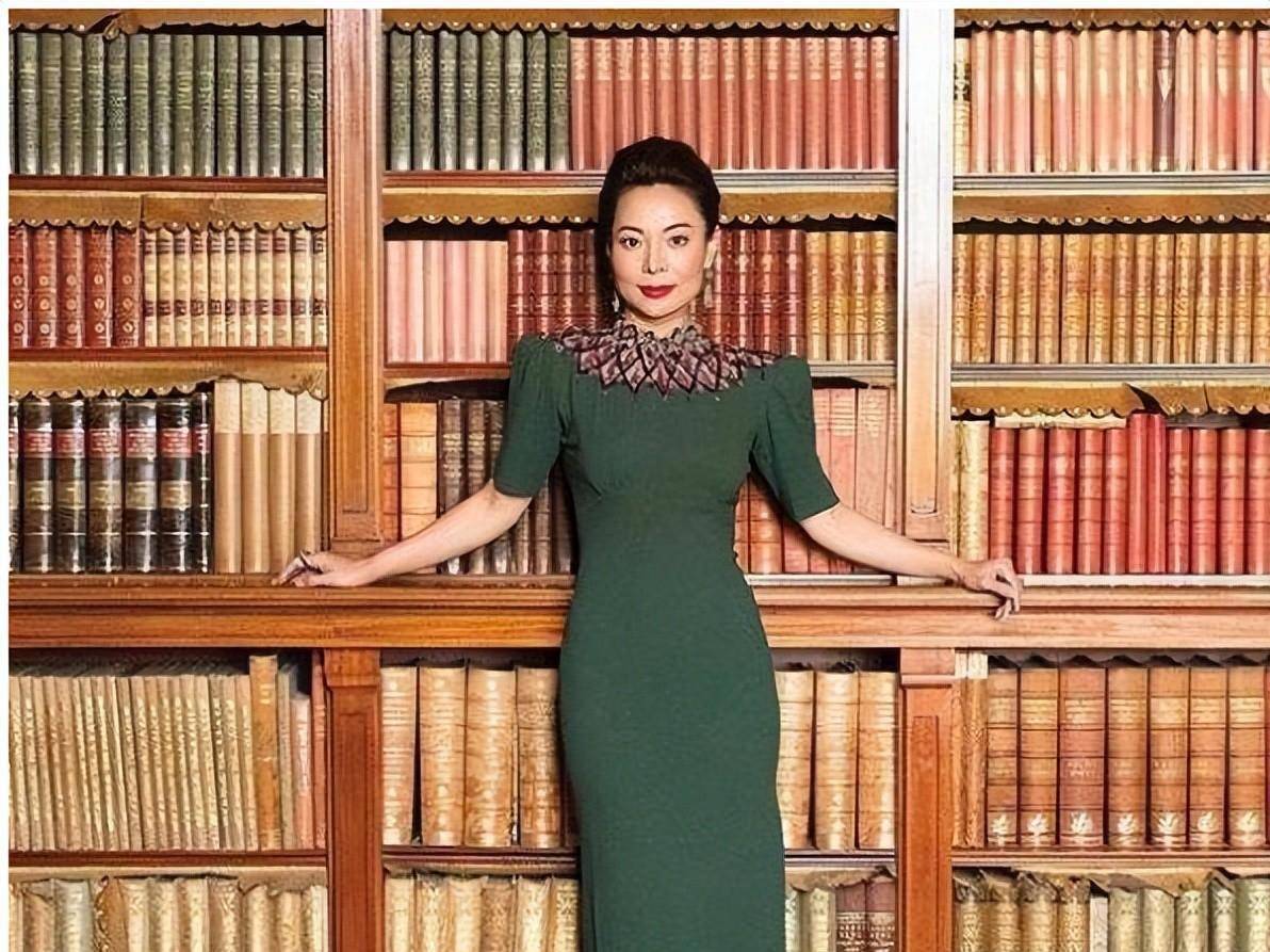 在繁华的天津街头,曾经有一位普通女孩,她叫李婉如.