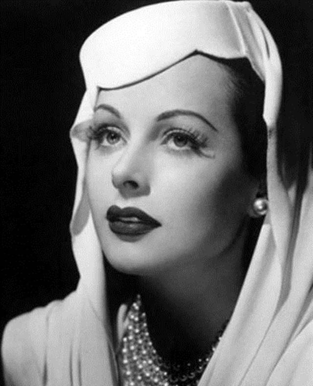 wifi之母海蒂拉玛:美艳的女科学家,成也美丽,败也美丽