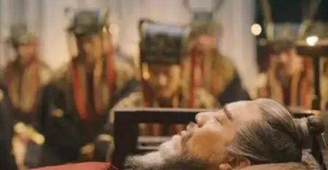 曹髦之死虽说曹髦意气风发,但是学不会隐忍,俗话说君子报仇,十年不晚