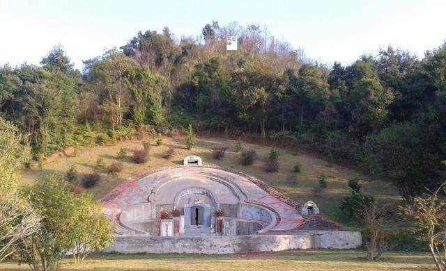 "房坟相望,儿孙无人",老祖宗最担心的事情,还是发生了!