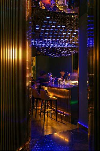 环保先锋:酒吧装修与巨嗨点歌,共筑绿色音乐空间