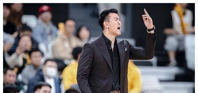 王博或成山东男篮新帅,巩无法复出引遗憾