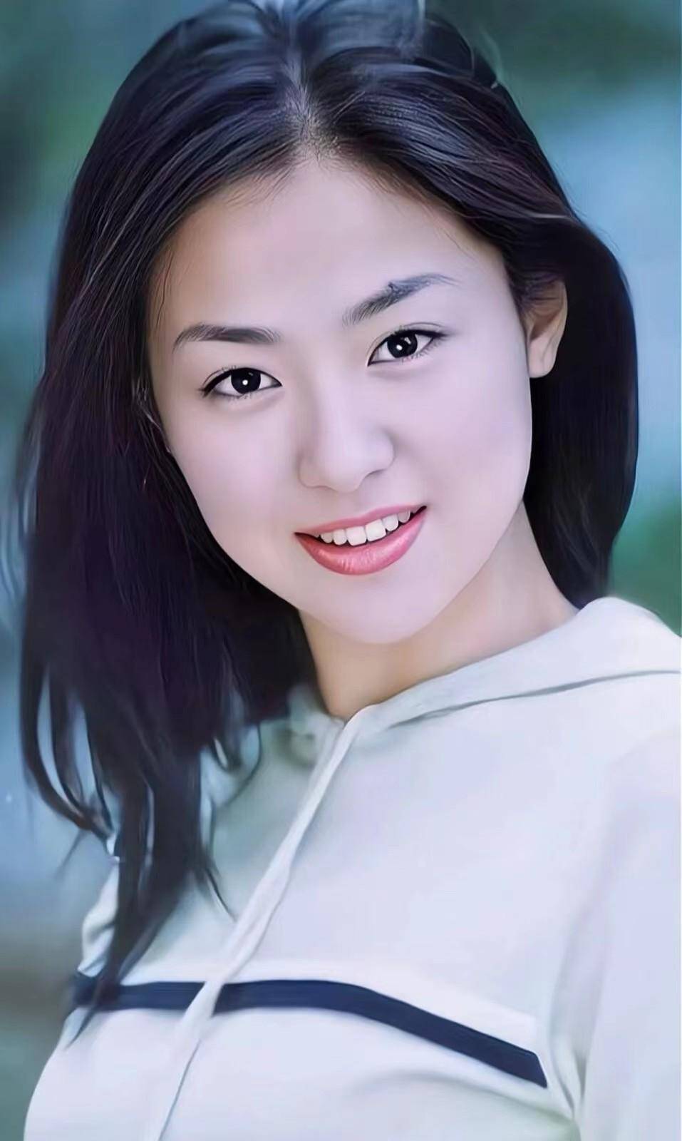 北京青年演员表女演员图片