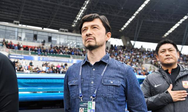 谢晖带领长春亚泰迈向成功之路_球员_谭龙_河南队