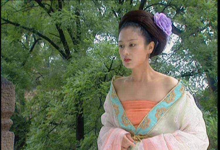 太平公主沉敏多权略,武后以为类己,故于诸子中独爱幸,颇得预密谋,然尚