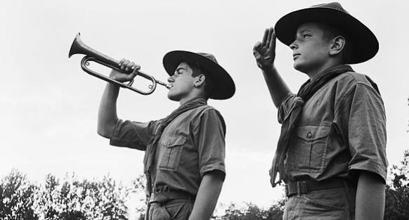 欧美国家的"童子军",难道真想把孩子培养成士兵吗?