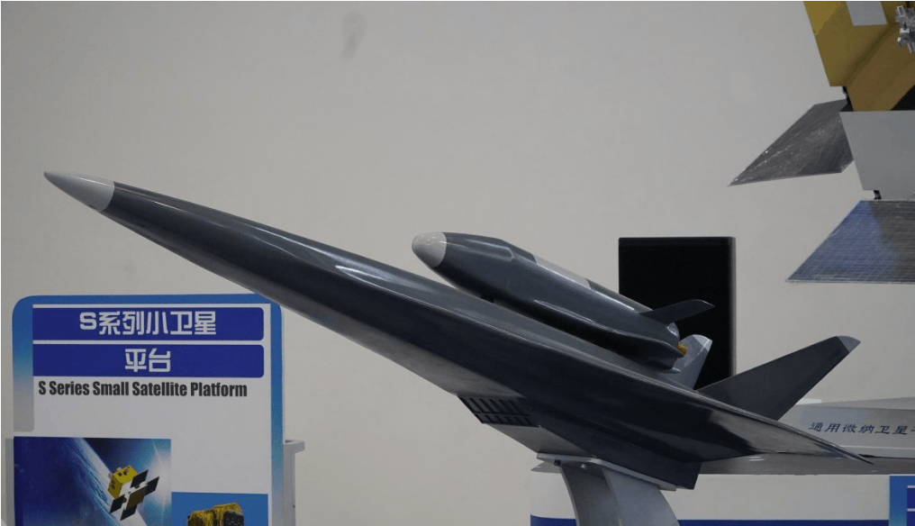 比美军b-2多点设计,轰-20又多一种思路_垂直尾翼_模型_运输机