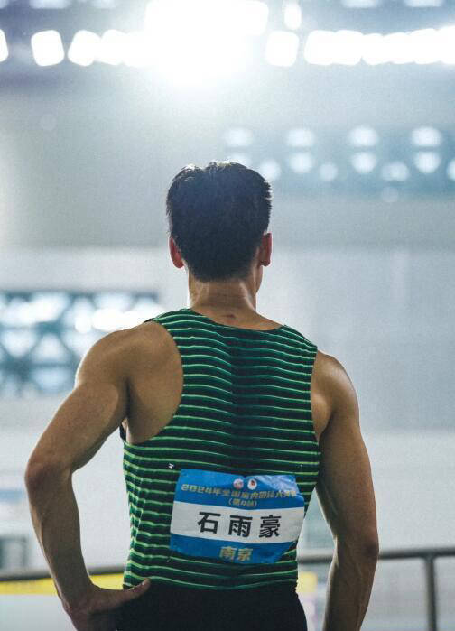 江苏选手石雨豪在全国田径大奖赛首夺男子百米冠军_比赛_成绩_陆伟一