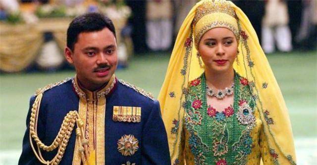 她17岁风光嫁入王室,生下4个混血儿,一生得丈夫专宠,令人艳羡