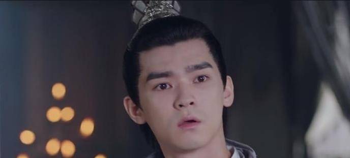 有翡:难怪朱晨会选择变成"毒人",你看那晚他妹妹遭遇了啥?