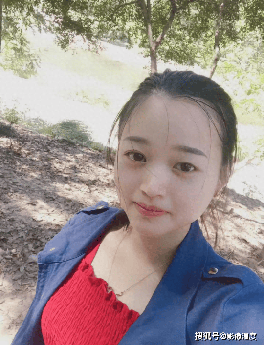 30岁女人照片素颜近照图片