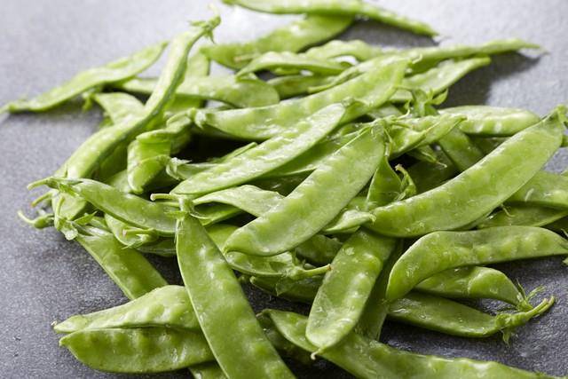 荷兰豆是身体"清道夫",医生提醒:高纤维食物,常吃肠道更健康