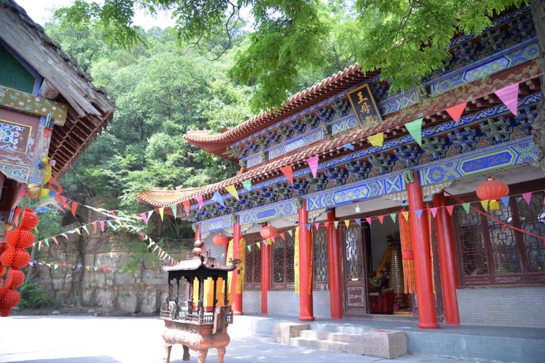 蟾宫折桂 招财进宝 | 王母山夏日之旅无限恣意美好!_金蟾_景区_www