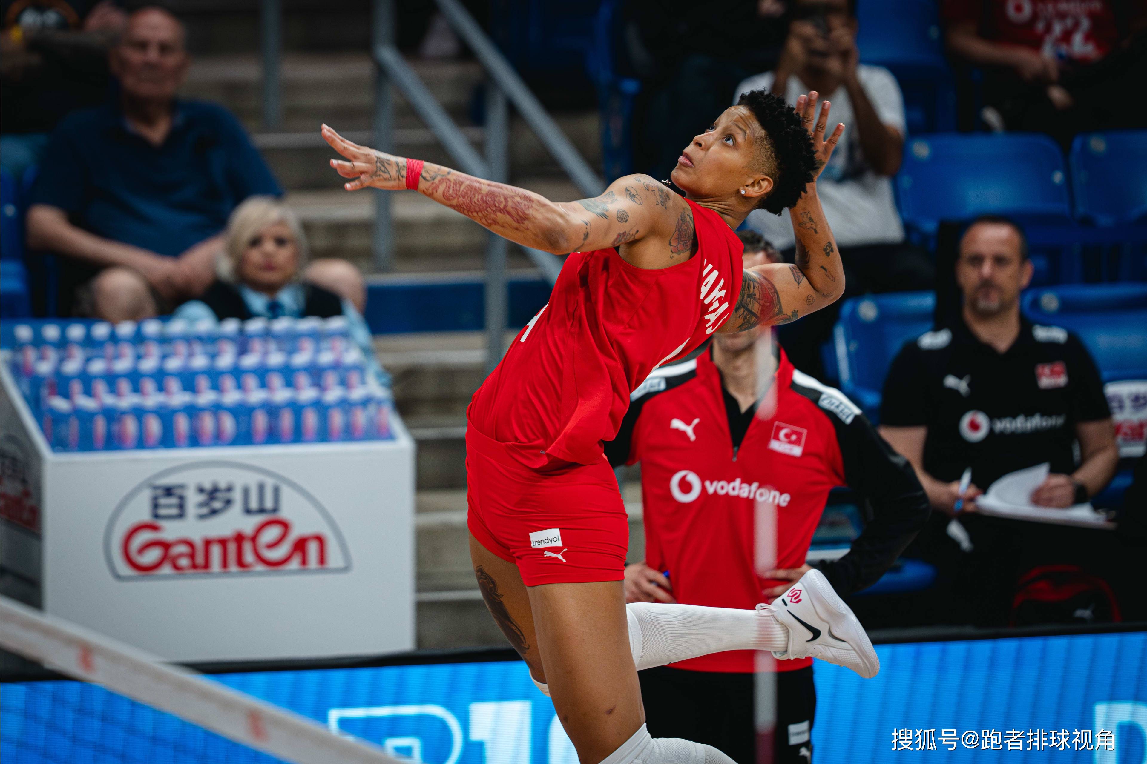 25:9!土耳其女排打出最大分差,瓦尔加斯40中21,排名紧随中国