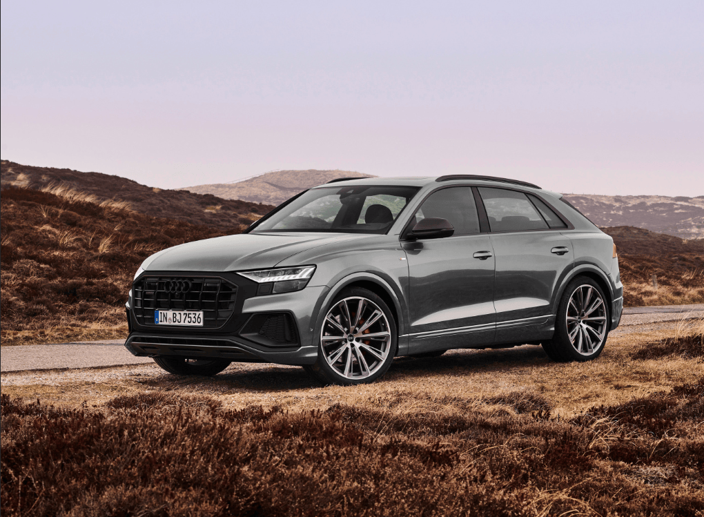 阿勒泰自驾新风尚,奥迪q8引领豪华越野新潮流