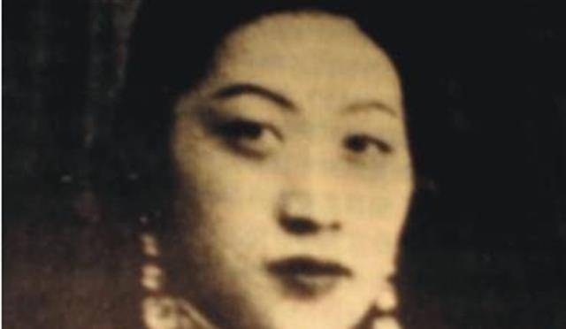 黄金荣二妻露兰春结局:与薛恒生七子,最终却因戒绝鸦片不当离世