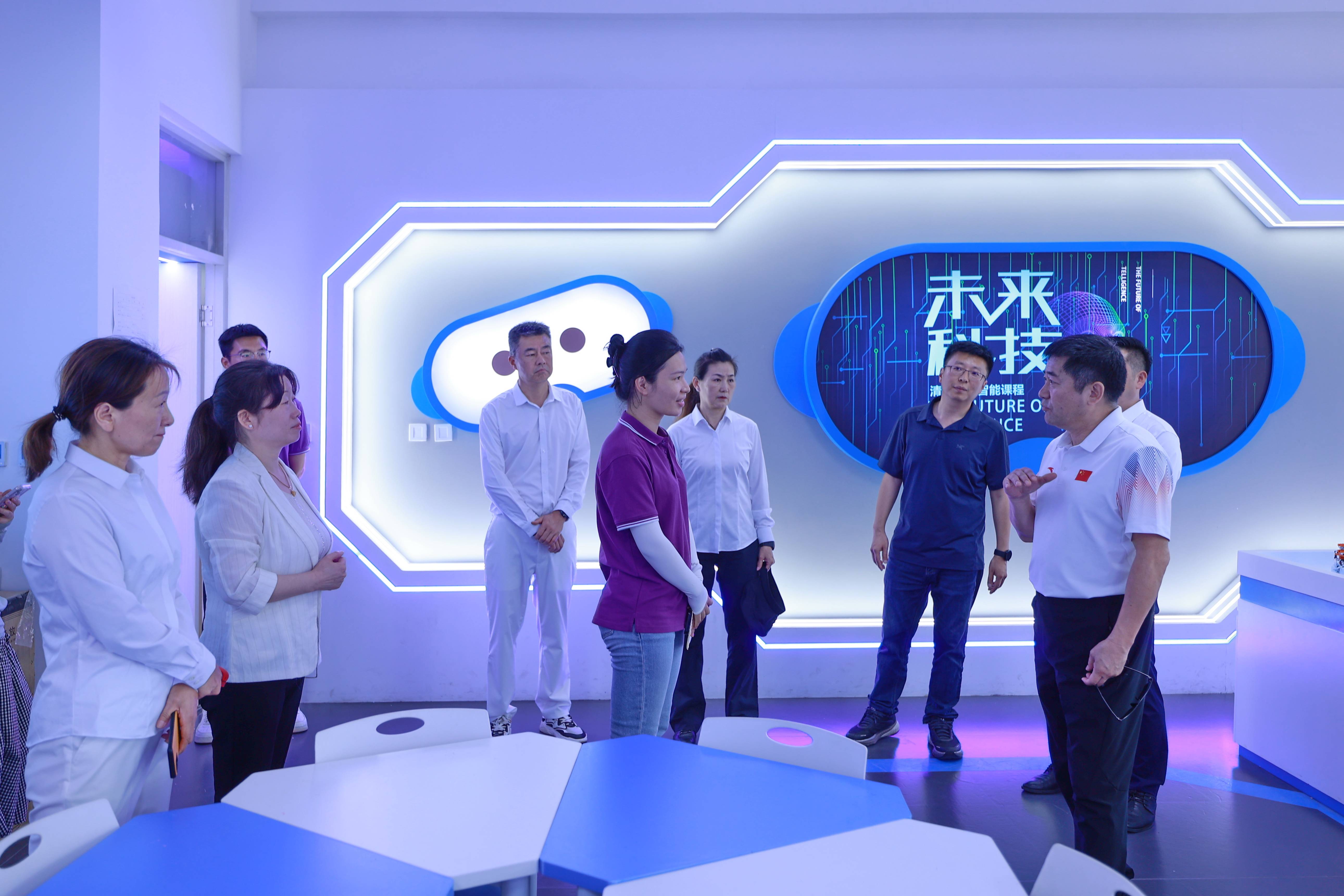 郑州羽协青少年培训基地在清华附中郑州学校届揭牌