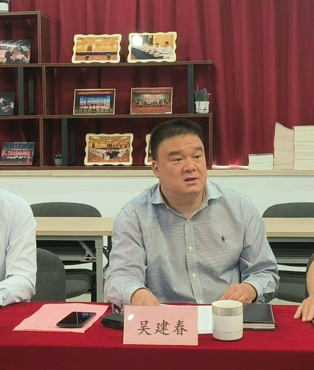 乐清市异地商会联合会考察团一行莅临中国轻纺城乐清商会走访考察