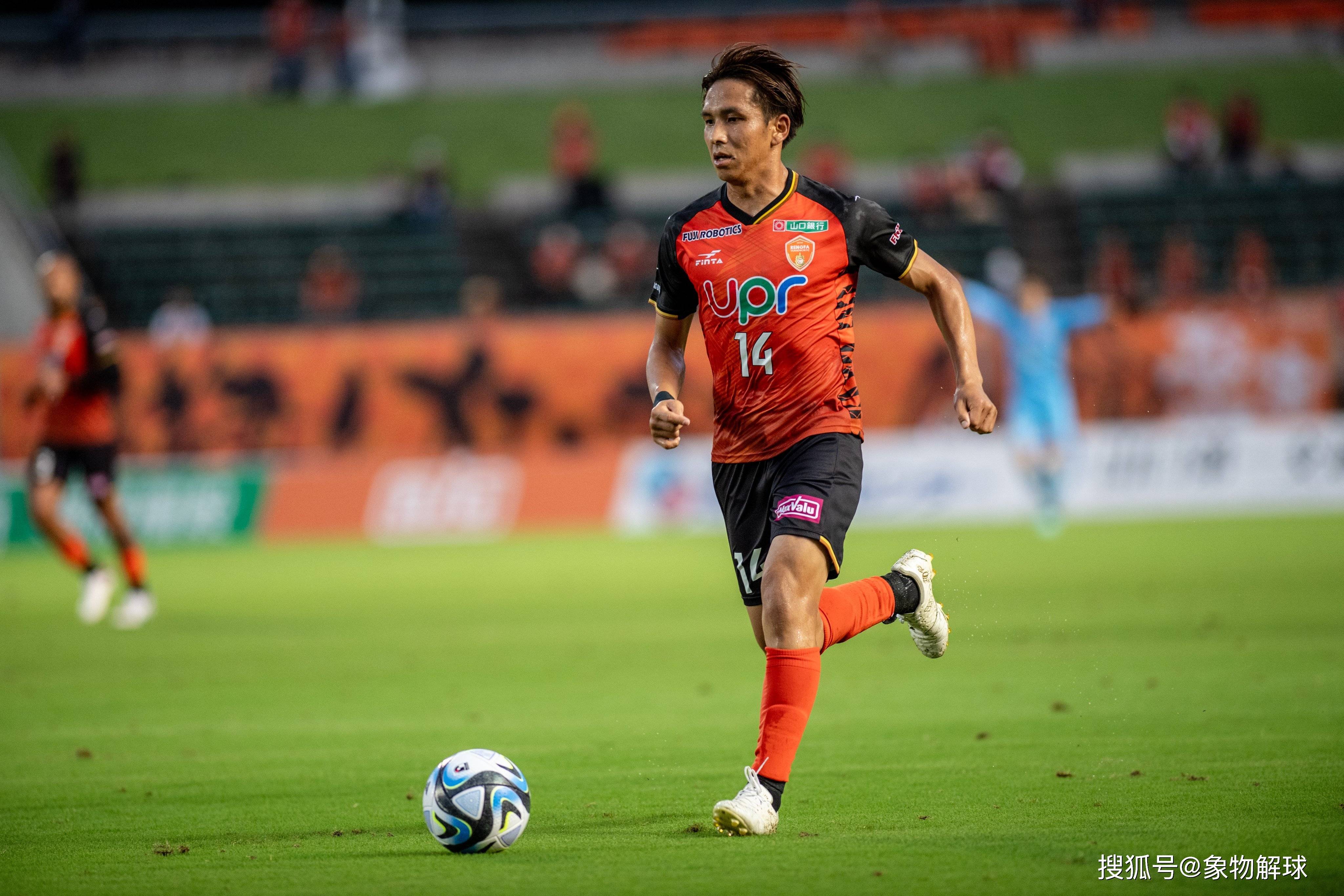 然而,清水鼓励他们在最近的客场比赛中以0-2输给横滨足球俱乐部,这