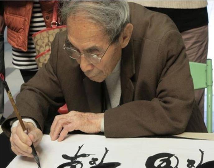 赵慕鹤励志人生:75岁世界旅行,87岁陪孙子一起高考,105岁读博