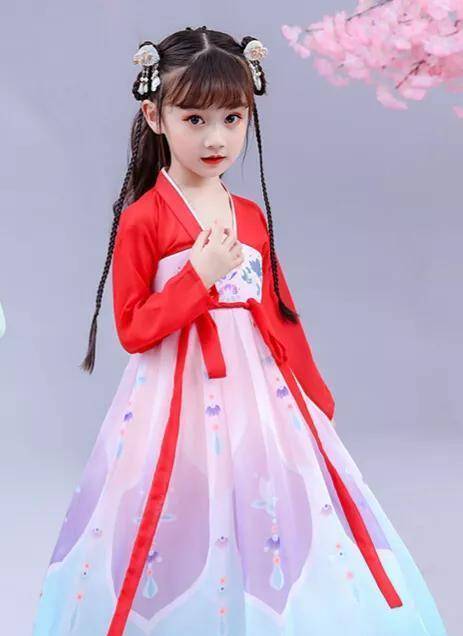 南宋初年,46岁落魄李清照在南昌宋金战场,偶遇浪子燕青一家六口