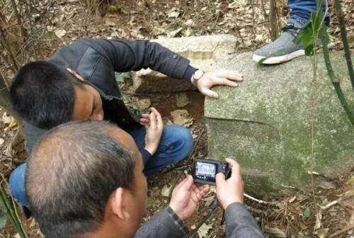 江西一寺庙修排水沟,挖出一个钢盔,考古专家:价值50亿_德兴市_齐水明