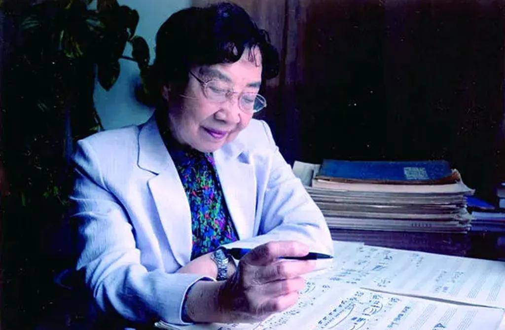 作曲家金复载为孩子们讲述电影音乐里的"时代旋律"_上海_贺绿汀_动画