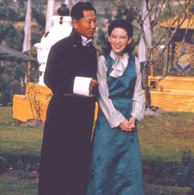 一心嫁到锡金做王后的女孩儿,后来过得怎么样_霍普·库克_国王_帕尔登