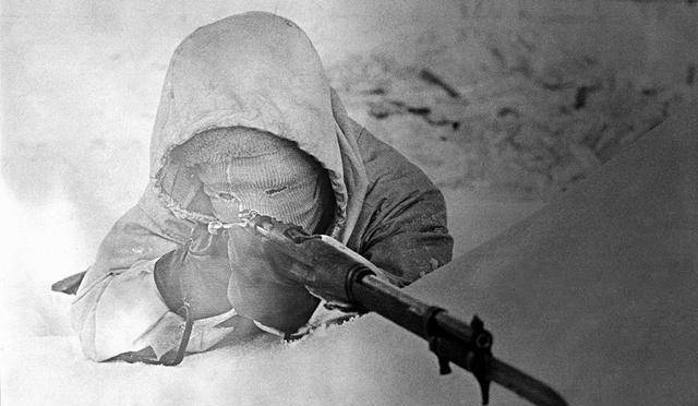 士兵狙杀500人排名世界第一,后被命中头部,缺半张脸存活到97岁