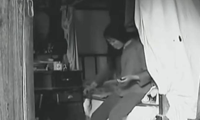 纪实：贵州一农村遇“鬼剃头”：村民一夜头发掉完，是什么在作怪-农村说的鬼剃头是怎么回事