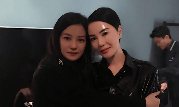 张柏芝哽咽控诉,如果没有赵薇从中作梗,谢霆锋就不会和王菲复合