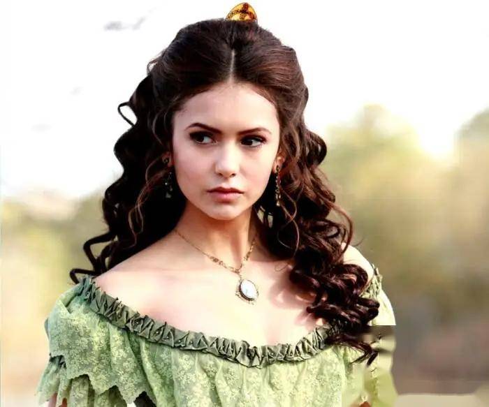 妮娜杜波夫:美貌才华双绝,每一帧都足以让人心跳加速,这谁能抵挡这