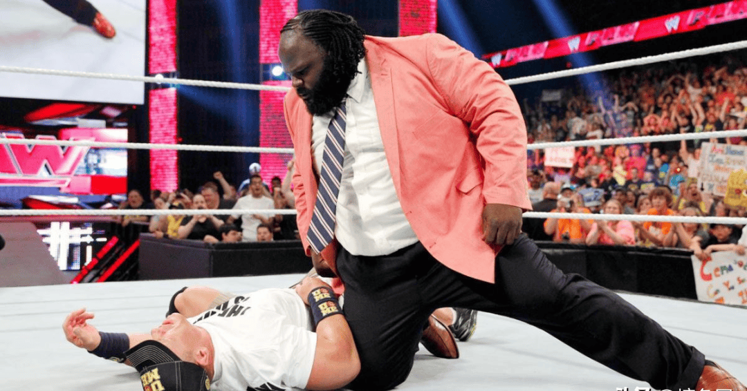 前wwe选手建议公司签下此人,马克亨利曾拒绝击败塞纳赢得冠军!