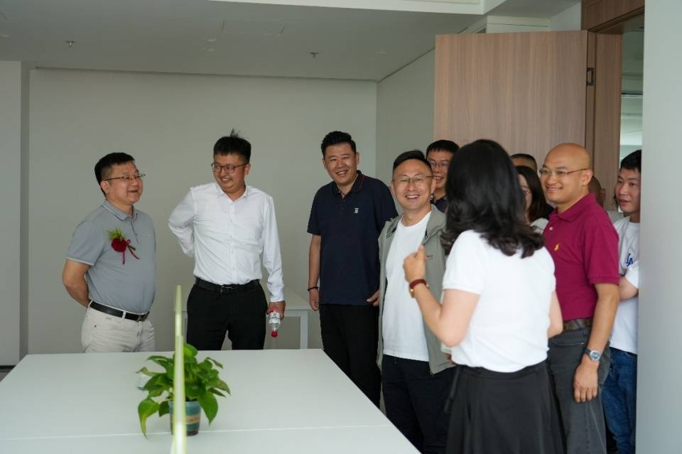 方林健祝贺江苏大参林医药供应链有限公司乔迁盛典圆满成功!