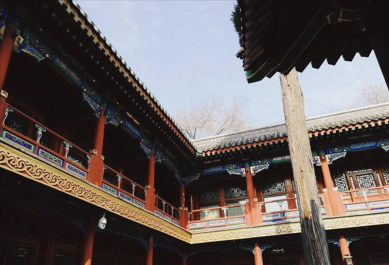 中国"第一豪宅"恭王府,一颗原木27亿,9个足球场大,三绝一宝