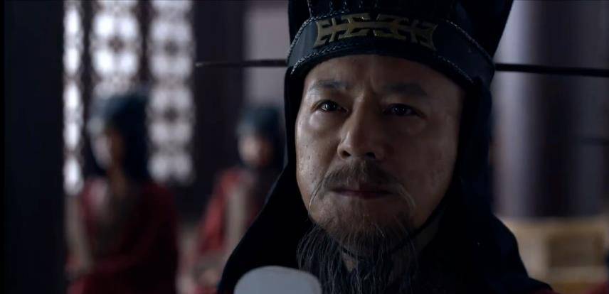 陈蕃(影视剧照)新任黄门令王甫直接回怼:窦家无尺寸之功,四人封侯,秽
