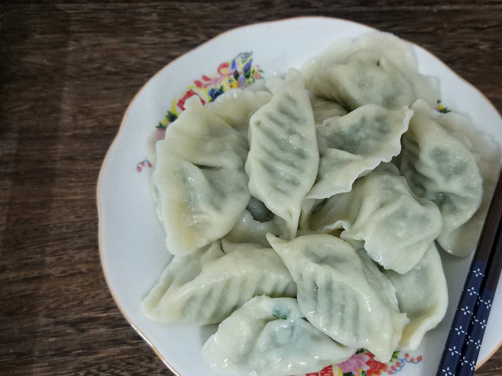 女人要吃它,皮肤润泽光亮抗衰老,不懂亏了_小白菜_饺子_菠菜