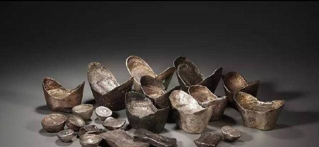 古代"雪花银"的真实样子:表面全是牙印污垢,不要被老观念误导_银子